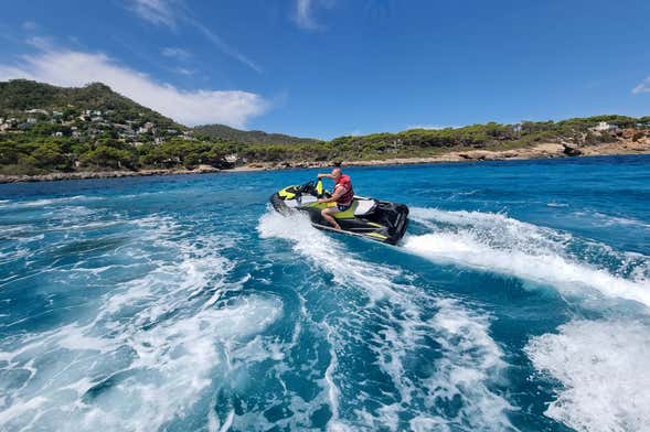 Balade en jet-ski aux grottes d'Artà