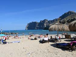 Cala Barqués en été