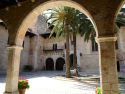 Patio intérieur de l'Almudaina