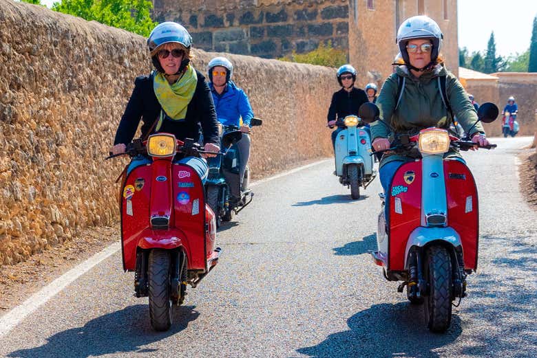 Location de scooter à Palma de Majorque Turismo Mallorca