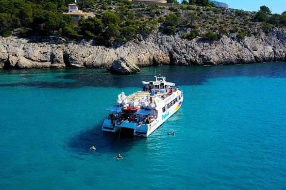 Balade en bateau à fond de verre sur les îles Malgrats et Toro